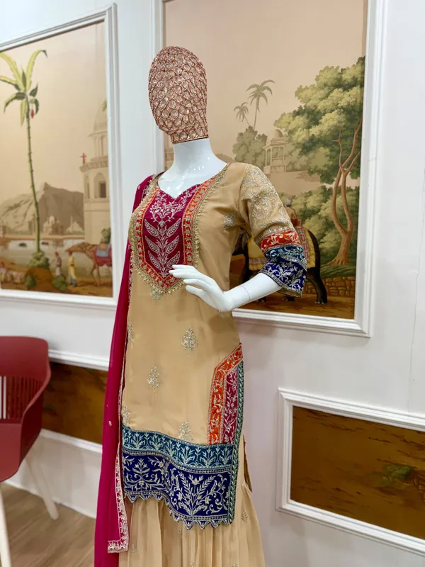 RAS-103_NEW_LAUNCHING_HEAVY_3_PIECES_SUIT_SET_WITH_EMBROIDERY_WORK_&_FANCY_LACE