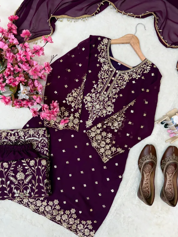 RAS-107_ENHANCE_THE_BEAUTY_OF_YOUR_WARDROBE_WITH_THIS_NEWLY_LAUNCHED_KURTI_,_PALAZZO_&_DUPATTA_SET*