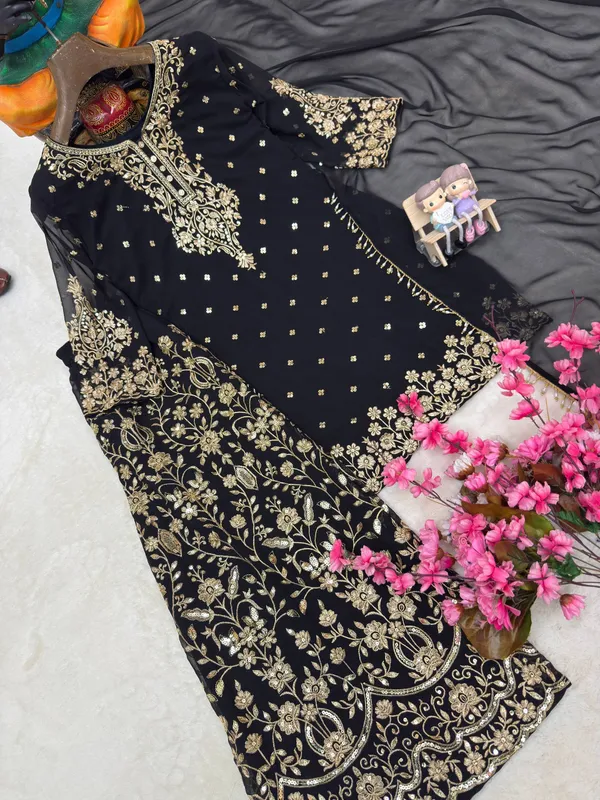 RAS-108_ENHANCE_THE_BEAUTY_OF_YOUR_WARDROBE_WITH_THIS_NEWLY_LAUNCHED_KURTI_,_PALAZZO_&_DUPATTA_SET*