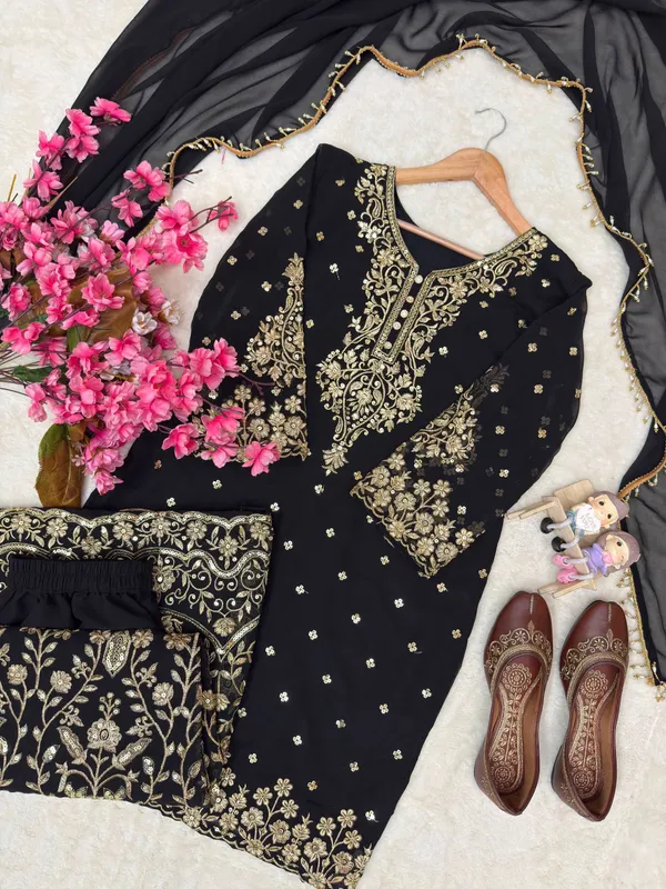 RAS-108_ENHANCE_THE_BEAUTY_OF_YOUR_WARDROBE_WITH_THIS_NEWLY_LAUNCHED_KURTI_,_PALAZZO_&_DUPATTA_SET*