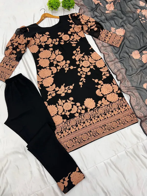 RAS-10_Presenting__New_Designer_Party_Wear_Look_Top-Bottom_and_Dupatta_With_Heavy_Embroidery_Work