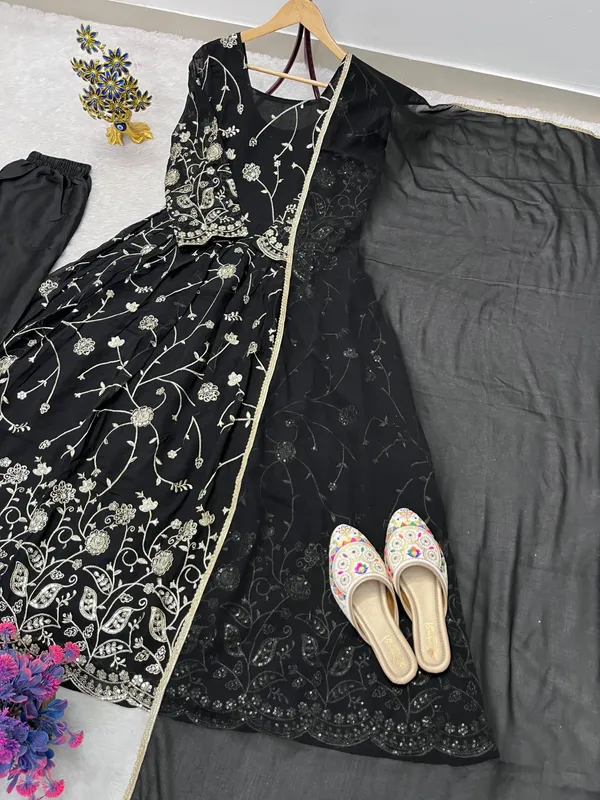 RAS-118_LAUNCHING_FESTIVAL_SPECIAL_HEAVY_EMBROIDERY_SEQUENCE_WORK_GOWN_PENT_&_DUPATTA_SET