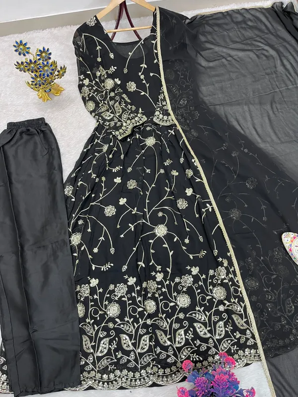 RAS-118_LAUNCHING_FESTIVAL_SPECIAL_HEAVY_EMBROIDERY_SEQUENCE_WORK_GOWN_PENT_&_DUPATTA_SET