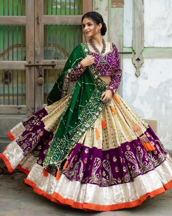 RAS-123_Navratri_Special_Lehenga_Set