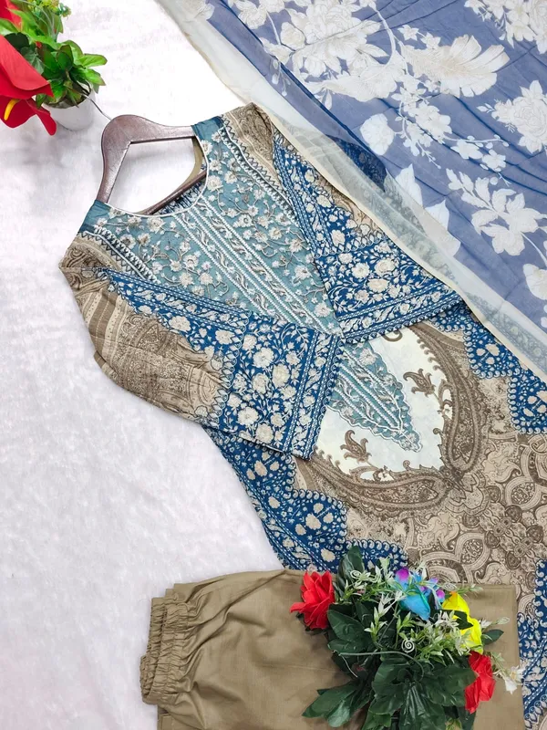 RAS-14_New_Launch_Alert:_Dive_into_the_charm_of_Pakistani_Prints_&_Intricate_Embroidery
