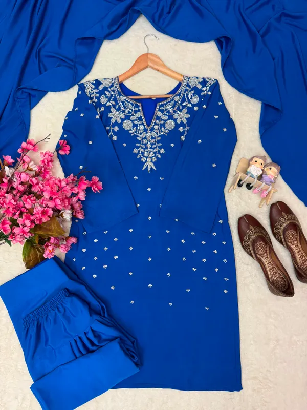 RAS-23_Beautiful_Kurta,_Palazzo_&_Dupatta_set