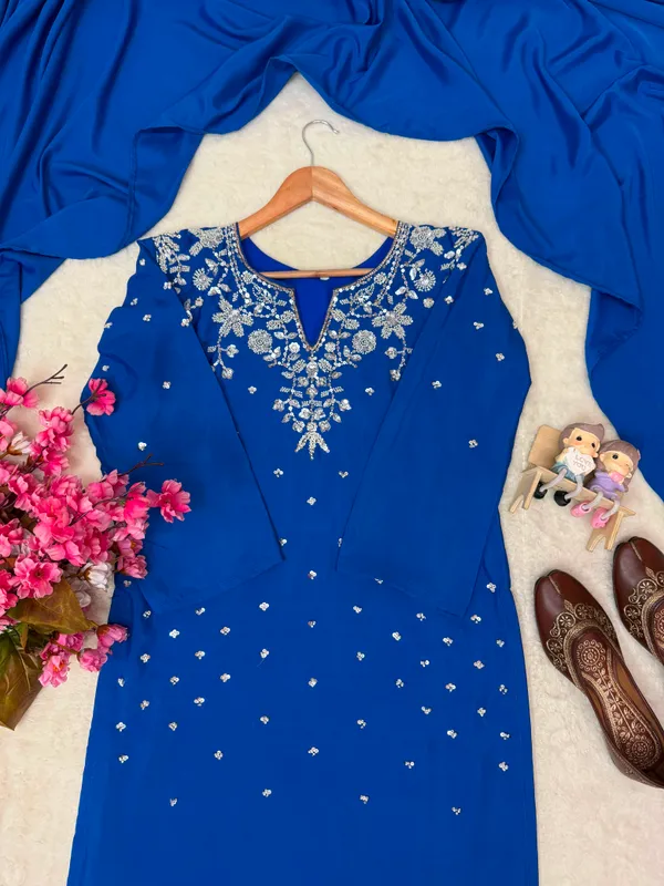 RAS-23_Beautiful_Kurta,_Palazzo_&_Dupatta_set
