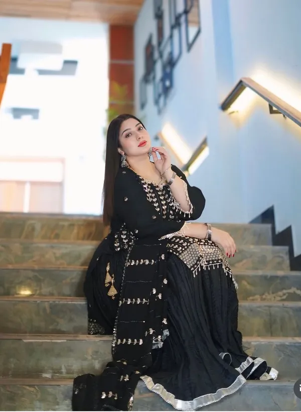 RAS-31_Presenting_New_Fox_Georgette_Top-Sharara_and_Dupatta_Set_Fully_Stitched_Ready_To_Wear