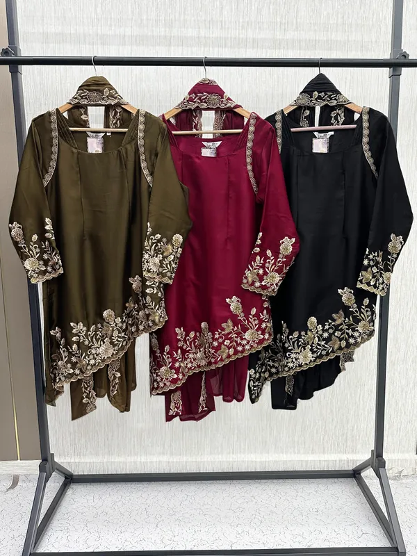 RAS-44_Elegant_Kurta_,_Bottom_&_dupatta_set