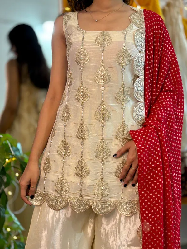 RAS-46_Launching_new_Exclusive_designer_3_piece_suit