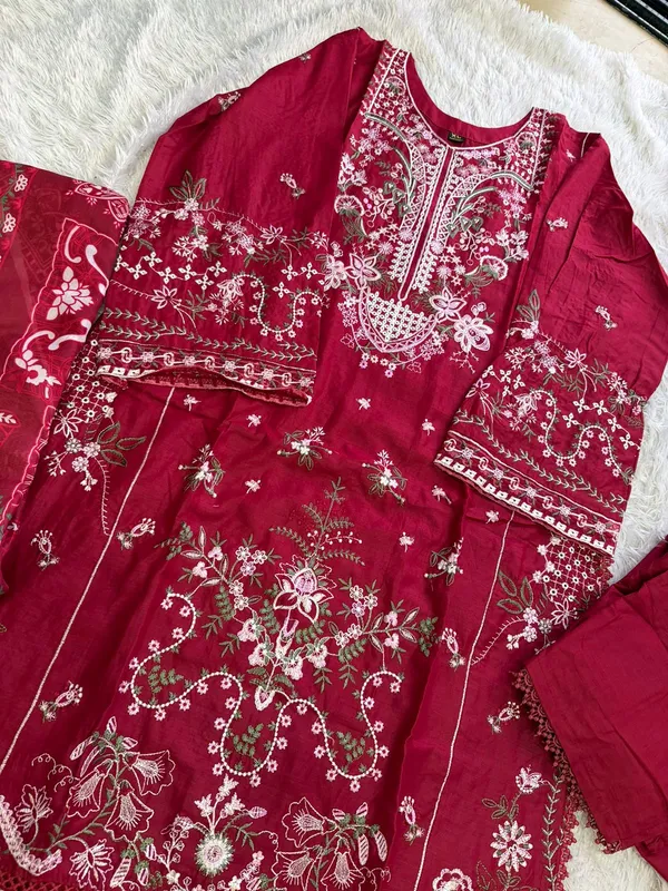 RAS-51_CAMRIC_COTTON_KURTA_,_PANT_,_DUPATTA_WITH_HEAVY_EMBROIDERY_WORK_AND_LACE_,INNER