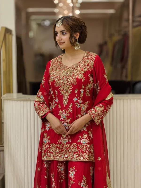 RAS-71_Đěsigner_Party_Wear_Look_Pur_Heavy_Faux_Georgette_Top_Palazzo_&_Dupatta_Set