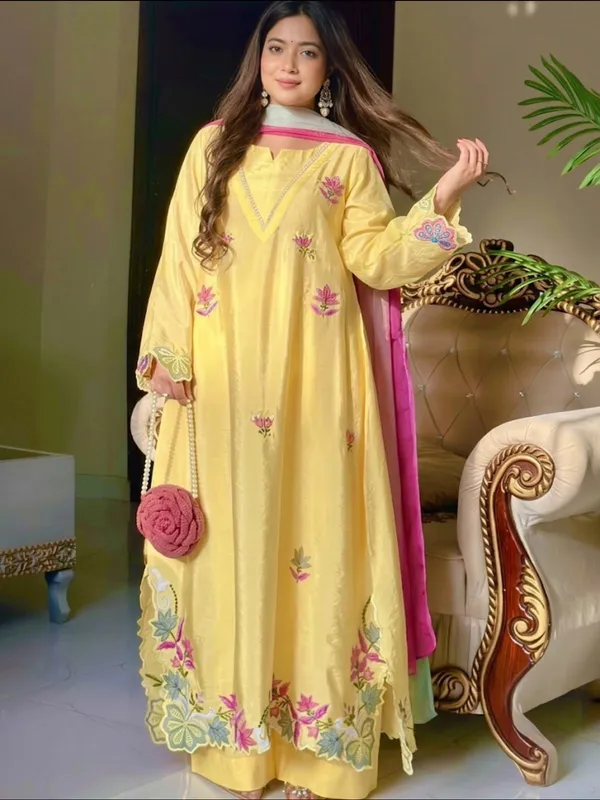 RAS-87_PURE_HEAVY_HO_SILK_AND_LONG_EMBROIDERY_WORK_TOP_AND_PLAZO_PANT_WITH_DUPATTA
