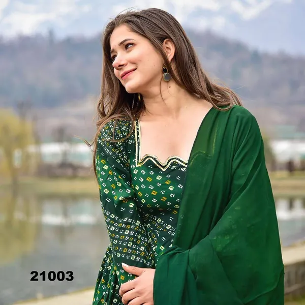 RAS-9__Heavy_Air_Tex_Chinon_With_Digital_Printed_Work_Full_INNER_Attached_Gown_with_Dupatta