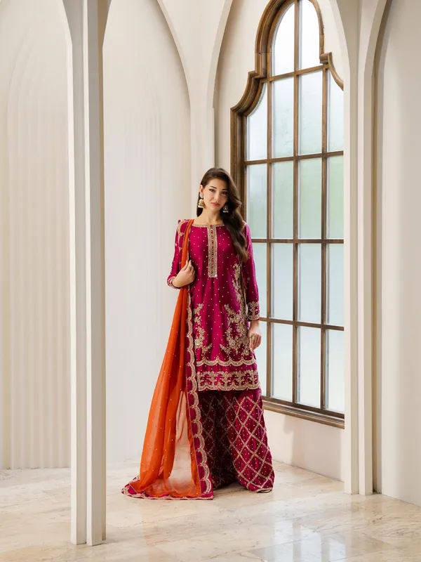 AR-1422__NEWLY_LAUNCHED_KURTI_,_PLAZZO_&_DUPATTA_SET