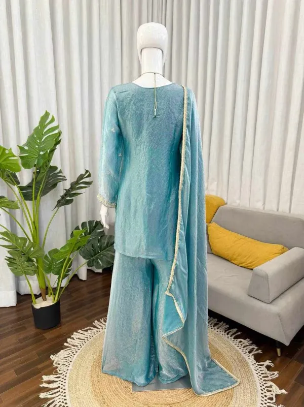 RTC_6015_Premium_Elegance_With_Embroidered_Design