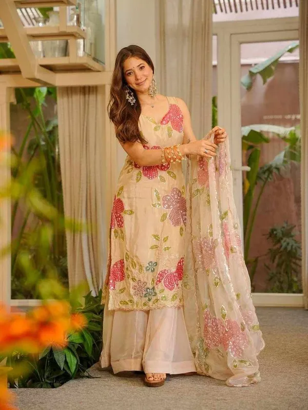 KD_1592_Beautiful_Flower_Designed_Dress