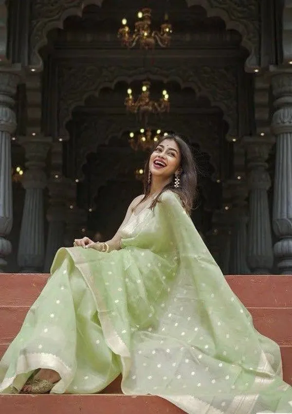KP_6040_GREEN_SOFT_LILAN_SAREE