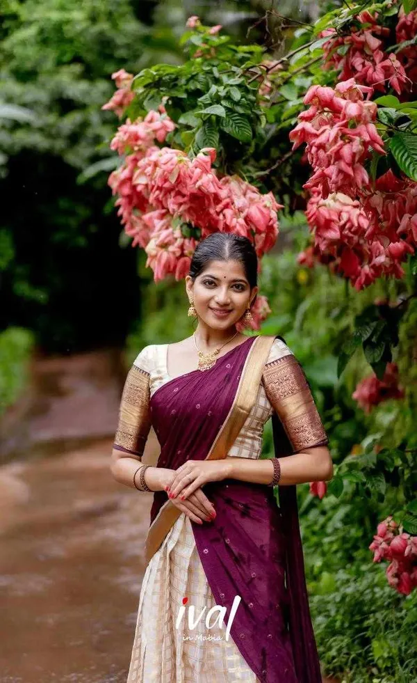 KP-W_352_Kanjiveram_Silk_Maroon_Colour_Half_Saree