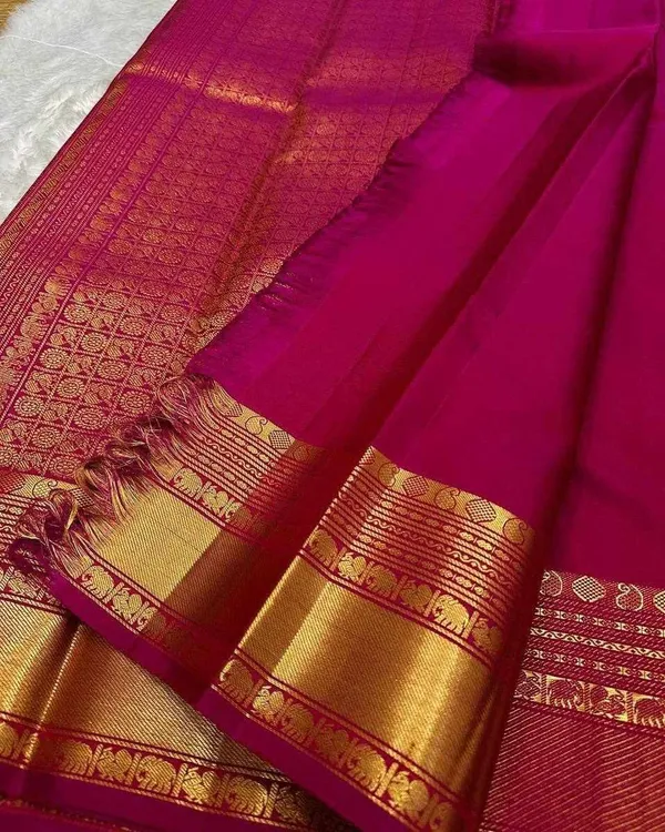 KPR_289_New_Beautiful_Gold_Border_Saree