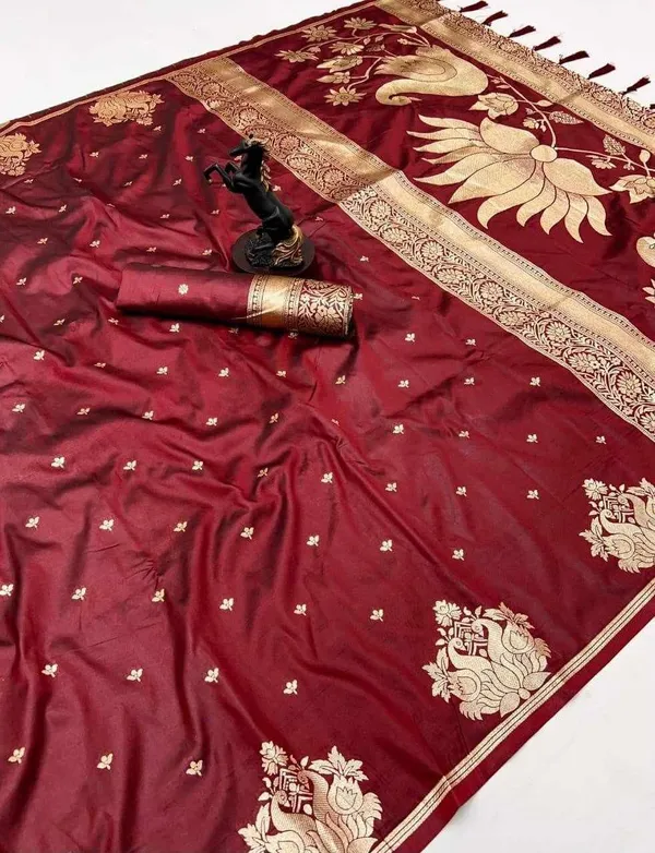 KPR_302_GOLD_ZARI_SAREE_DESIGNED_FOR_ELEGANCE_AND_GRACE