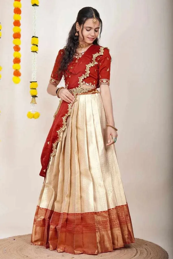 KPW_331_traditionl_Kanjiveram_Silk_Zari_Lehanga