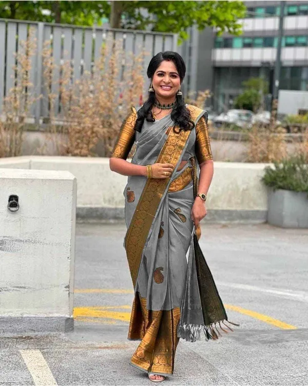 MF_2030_NEW_BEAUTIFUL_JACQUARD_WORK_ON_GREY_SAREE