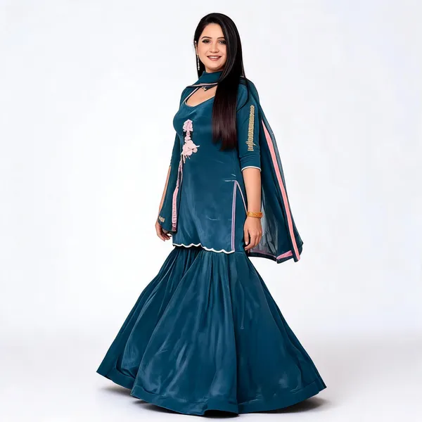 MF_456_Natural_Crep_With_Heavy_Embroidery_Work_Dress