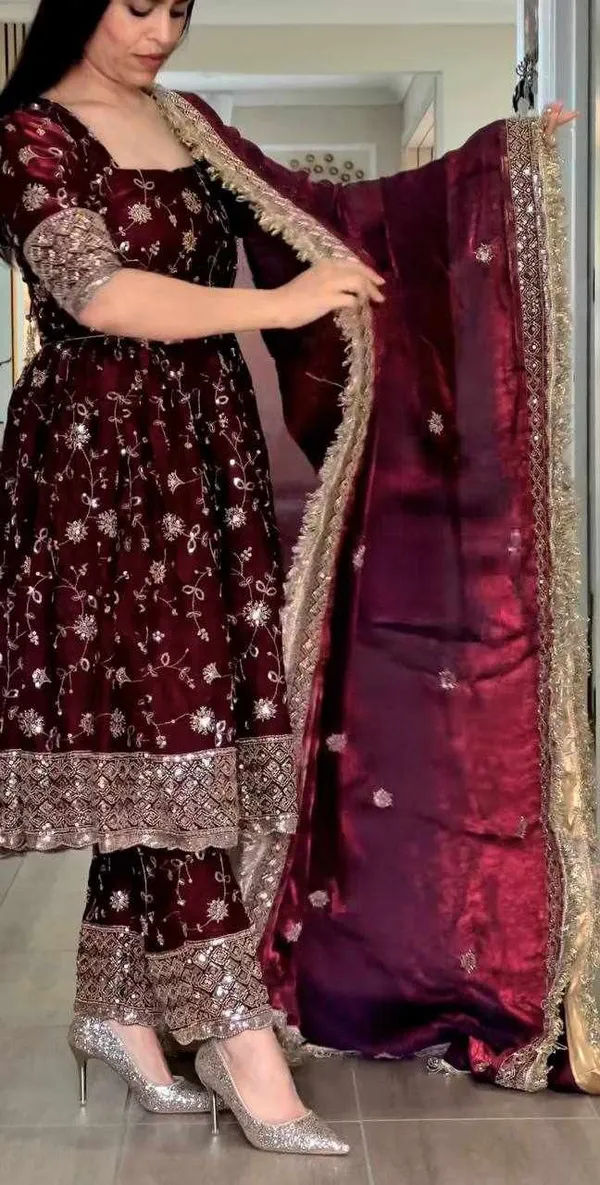 MF_507_Designer_Party_Wear_Gown