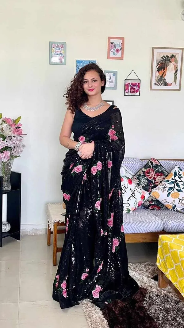 NC_5256_Heavy_Georgette_Fabric_Saree