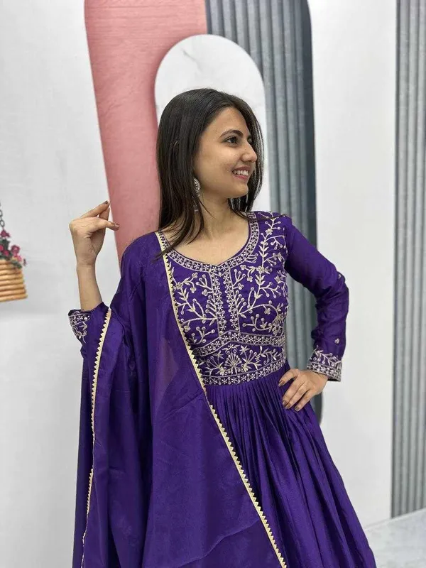 Pc_470_Embroidered_Gown