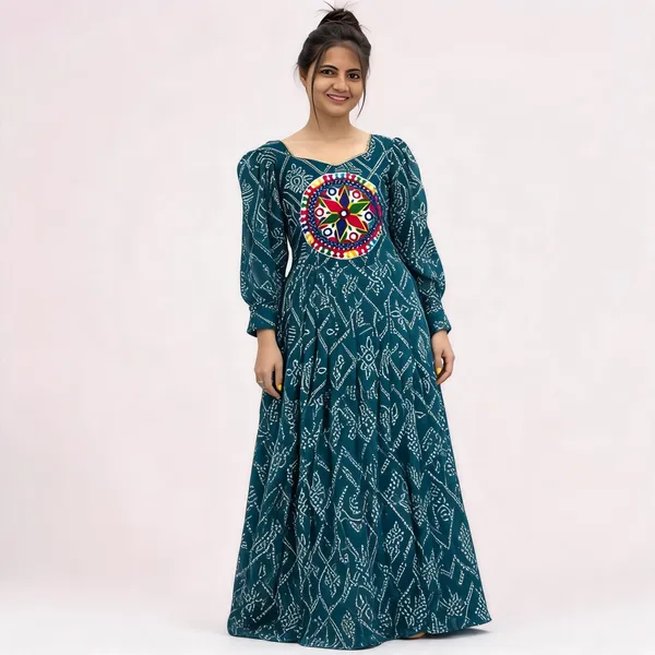 PC_N02_Bandhani_Print_Gown