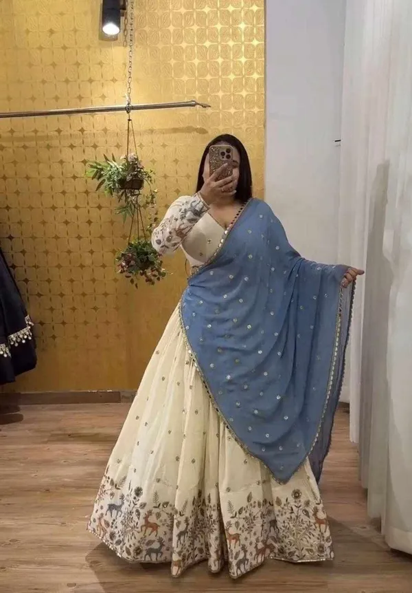 Pc_N37_Navratri_Special_Lehenga_Choli