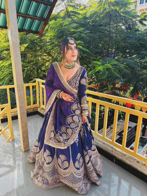 QRC_398_Premium_Designer_Wear_Lahenga
