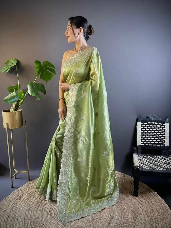 RC_5084_Green_Gold_Crunchy_Designer_Saree
