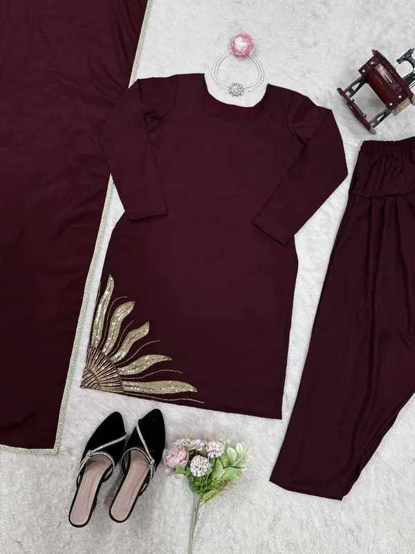 RTC_5871_Natural_crep_silk_Beads_with_moti_Party_Wear_Dress