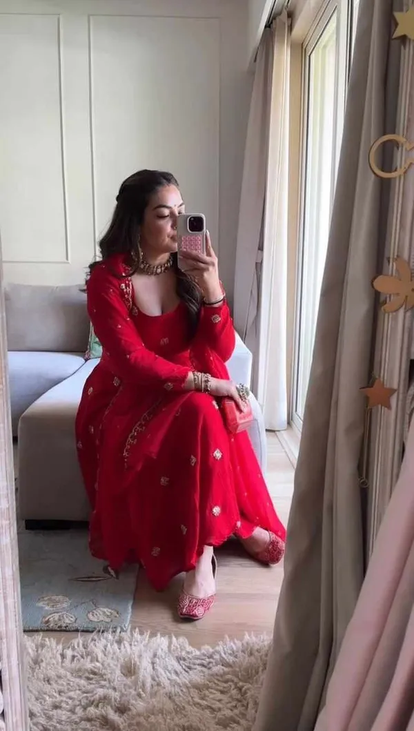 RTC_5872_Foux_Gorgette_Beads_with_moti_handwork_Readymade_Dress