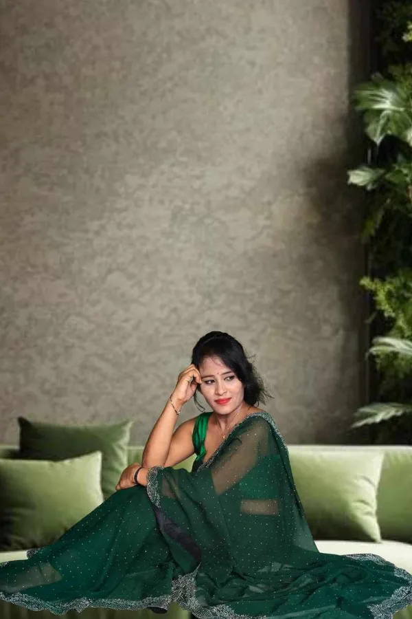 S4s_Green_Karishma_Siroski_Stones_Lace_Georgette_Party_Wear_Saree