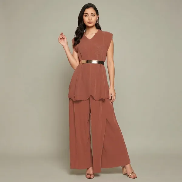 Pleated_Pants_With_A_Front_Drape