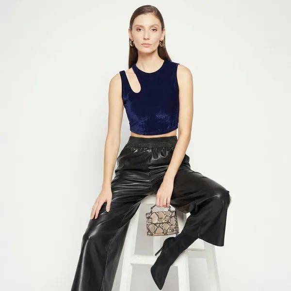 Solid_Cotton_Stretchable_Crop_Top