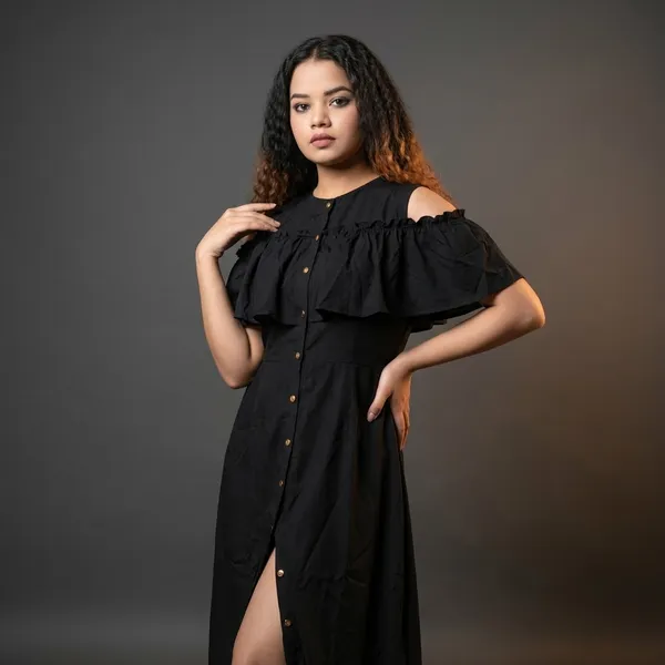 Ruffled_Buttoned_Cold_Shoulder_Maxi_Dress