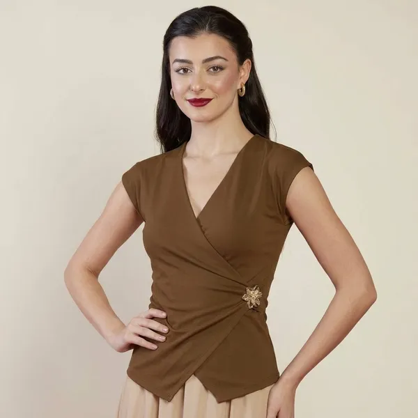 Stretchable_Gold_Accent_Wrap_Top