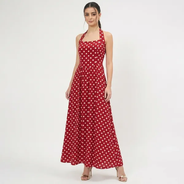 Stretchable_Halter_Neck_Maxi_Dress