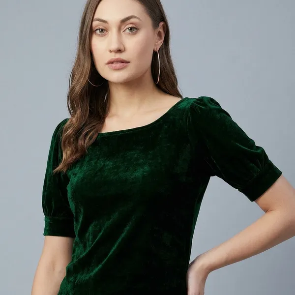 Stretchable_Velvet_Round_Neck_Puff_Sleeve_Top