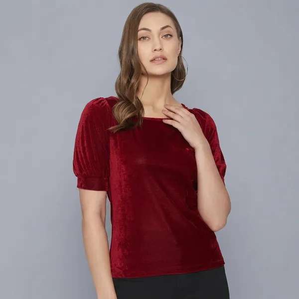 Stretchable_Velvet_Round_Neck_Puff_Sleeve_Top