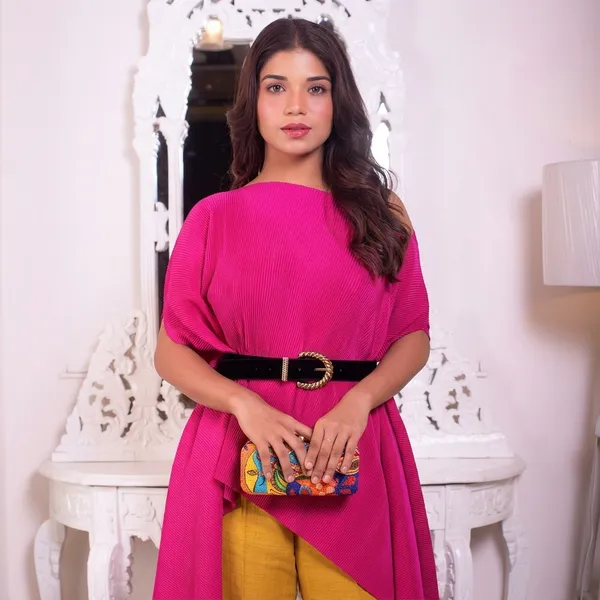 Wear_Anyway_Pleated_Top