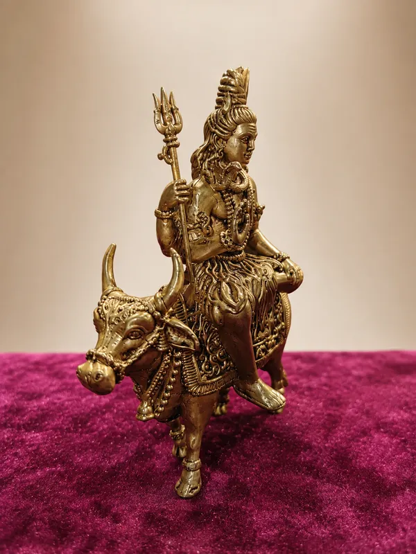 Pure_Brass_Lord_Shiva_Riding_Nandi_Vax_Idol