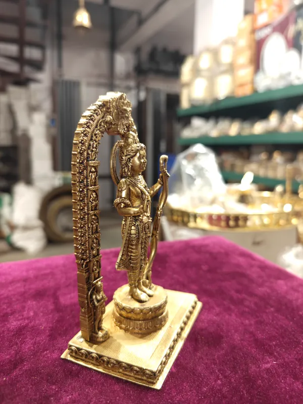 Pure_Brass_Ram_Idol_With_Ornate_Arch