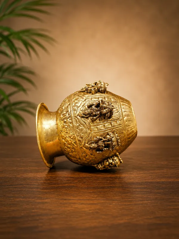 Brass_Aust_Laxmi_Traditional_Deity_Embossed_Kalash_Pot