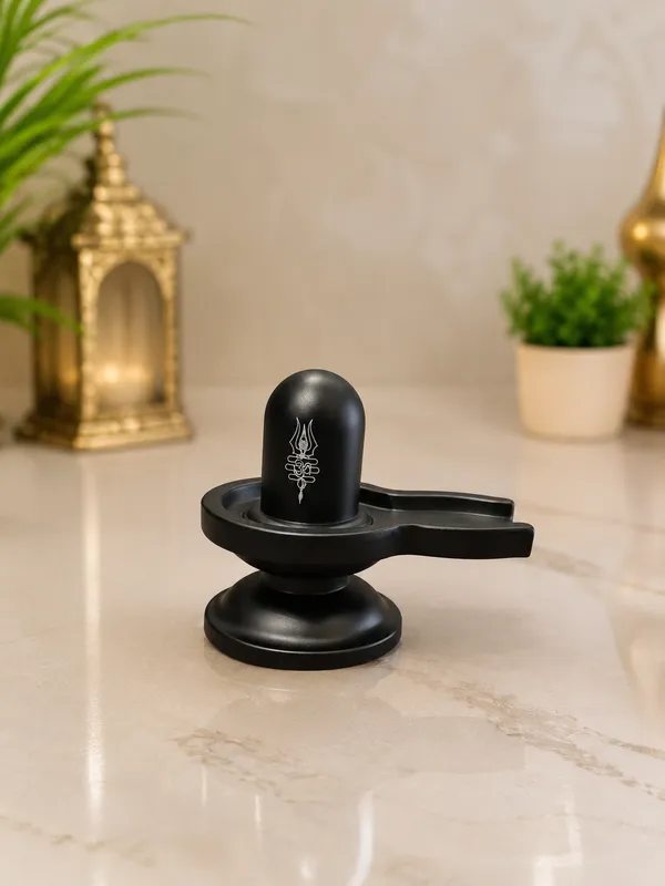 Brass_Black_Shiva_Lingam_Idol_With_Yoni_Base